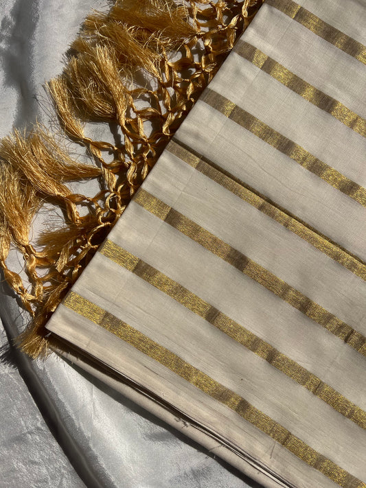 Kasavu Stripes