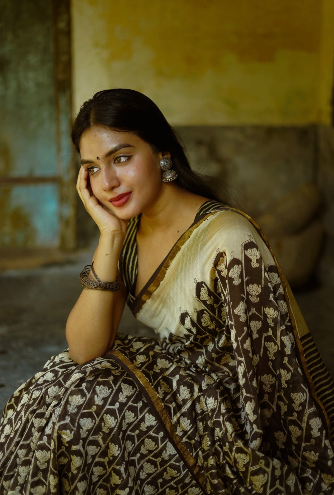 Pavani – Vintage Poise