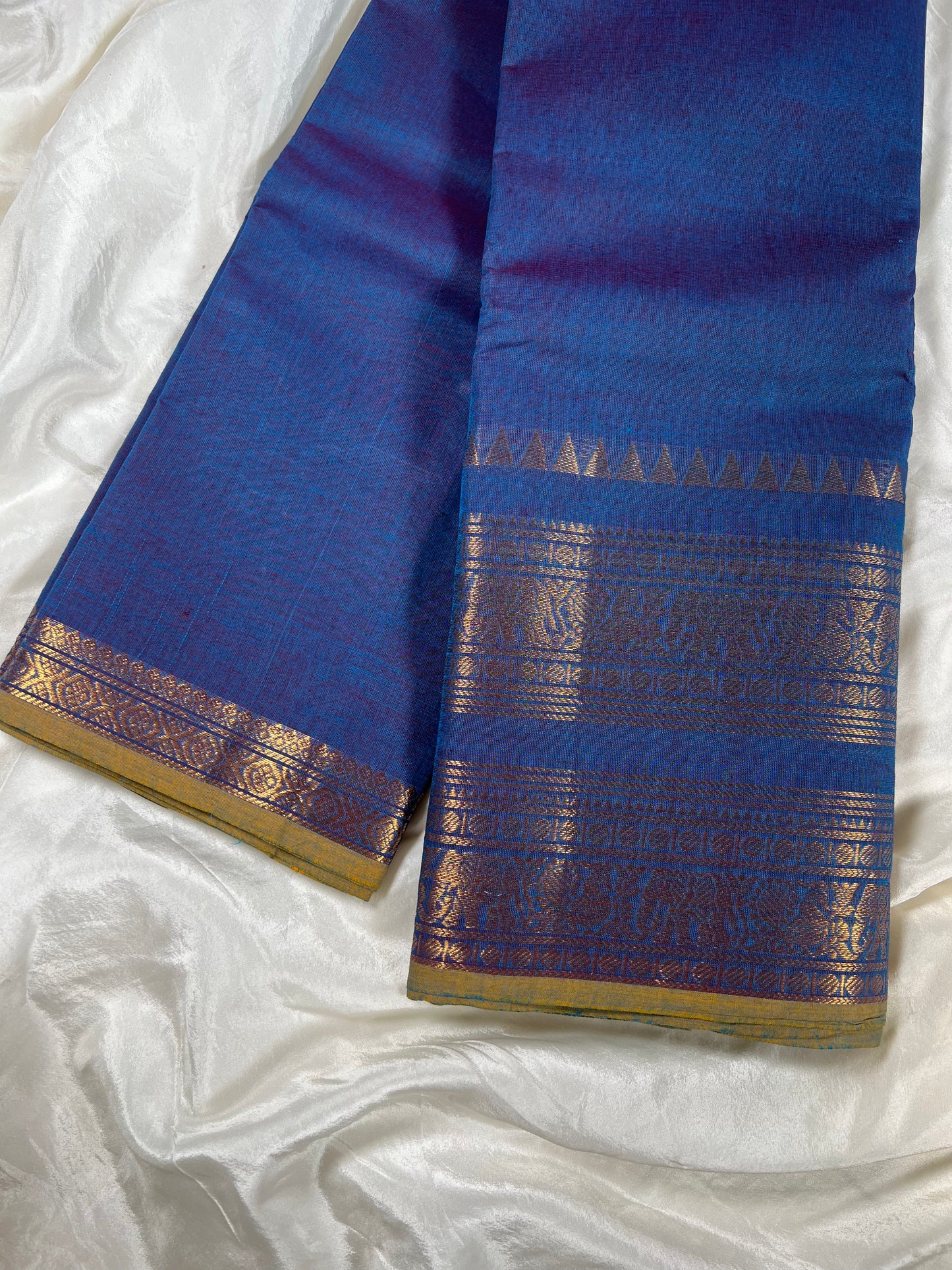 Iraivi - Blue