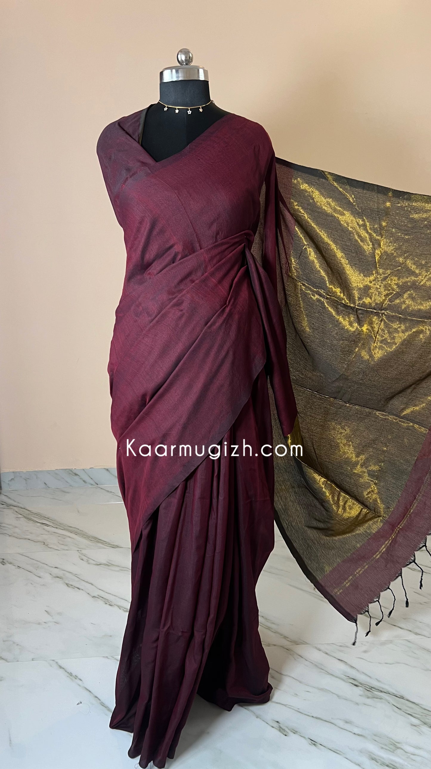 Nayanthara Maroon saree