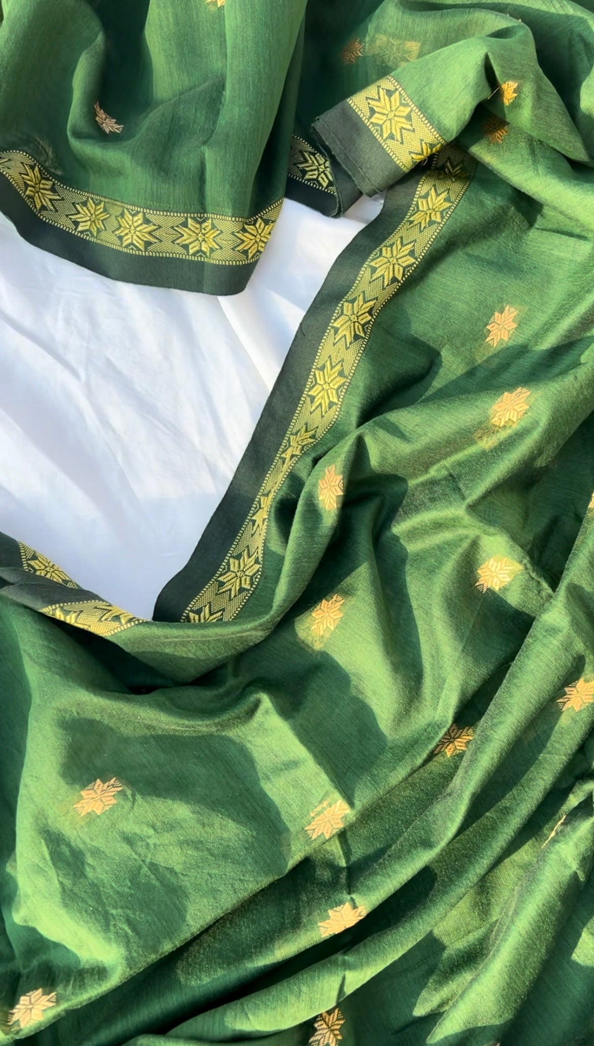 Aahana - green