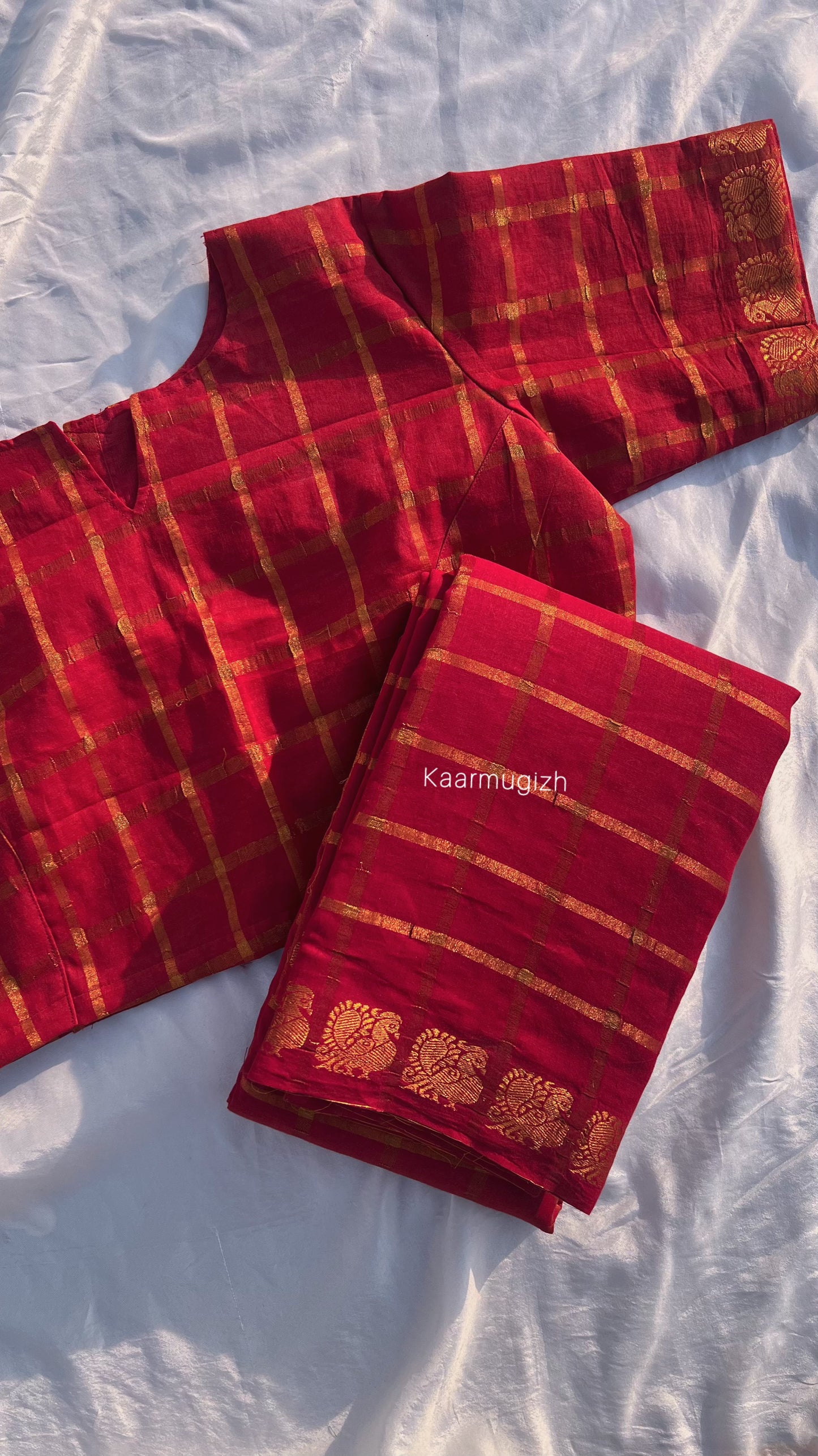 Vannam Checks Series - Red - Kaarmugizh