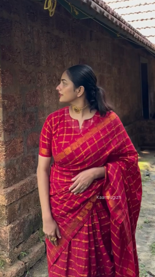 Vannam Checks Series - Red - Kaarmugizh