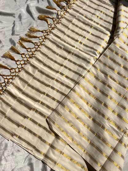 Kasavu Stripes
