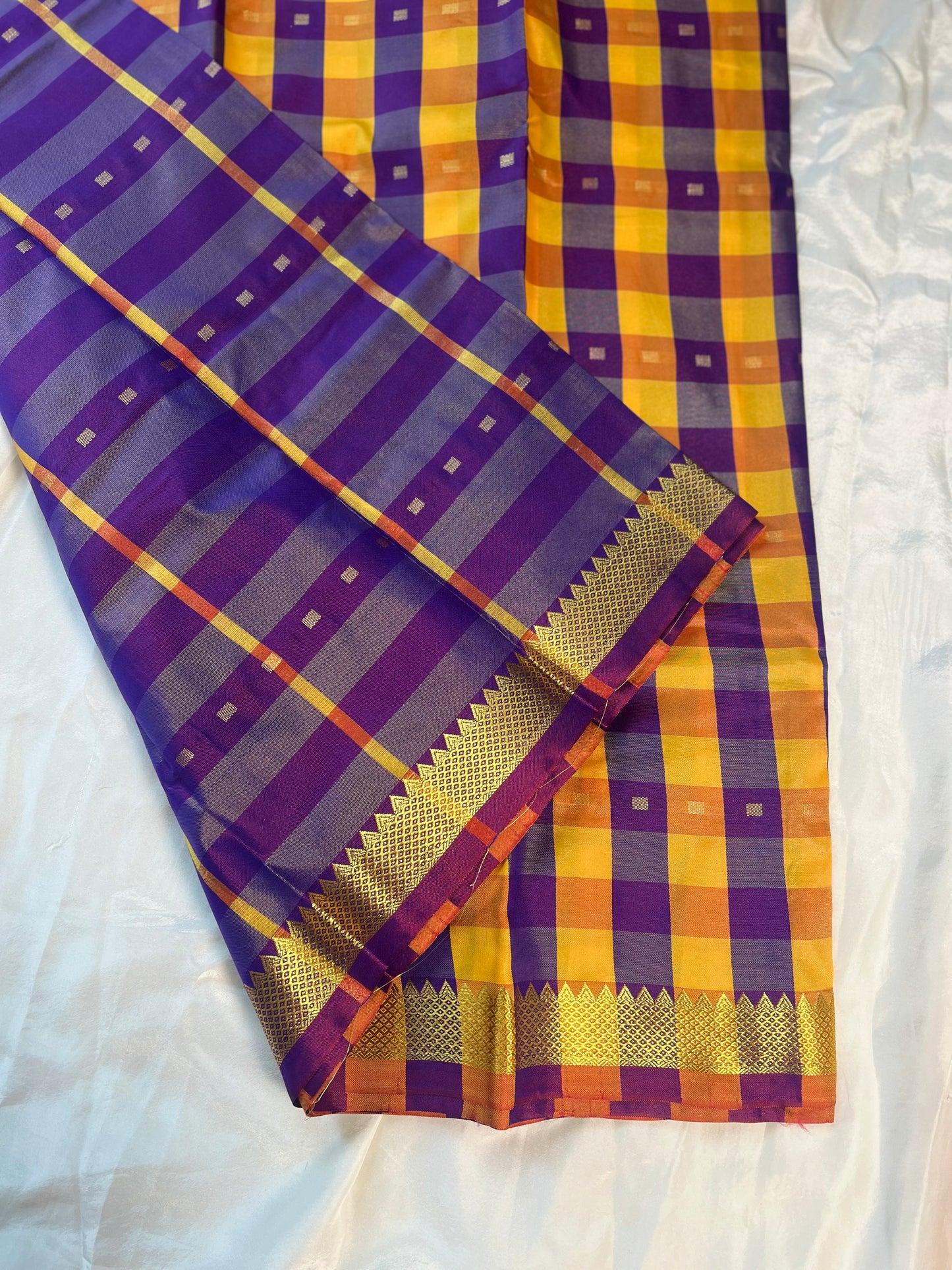 Radhai - Yellow violet