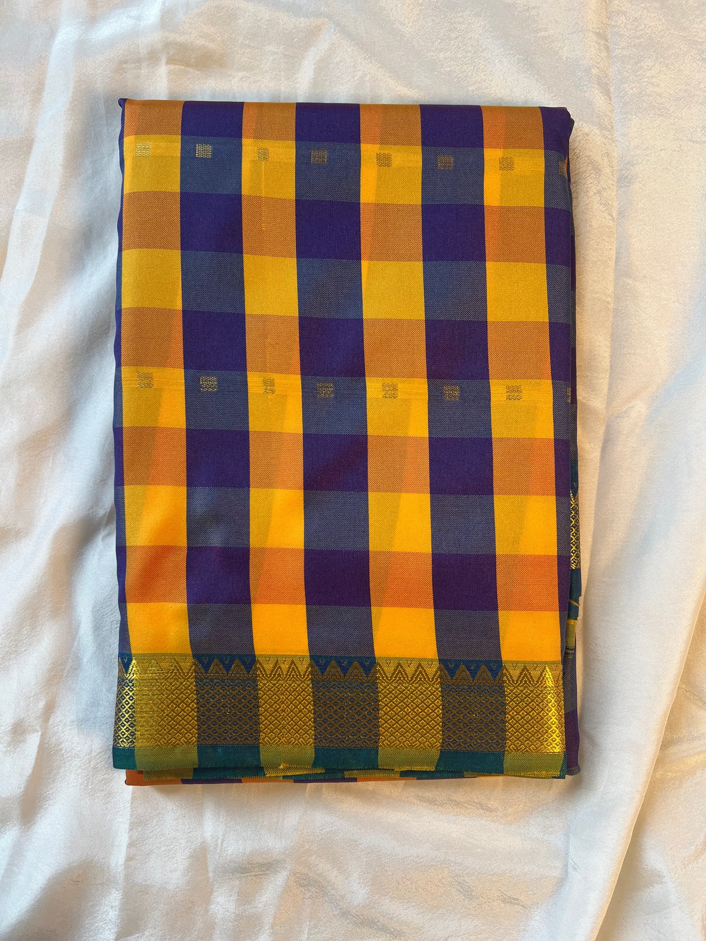 Radhai - Yellow purple