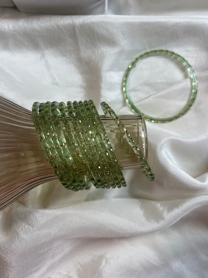 Raindrop glass bangle - light green
