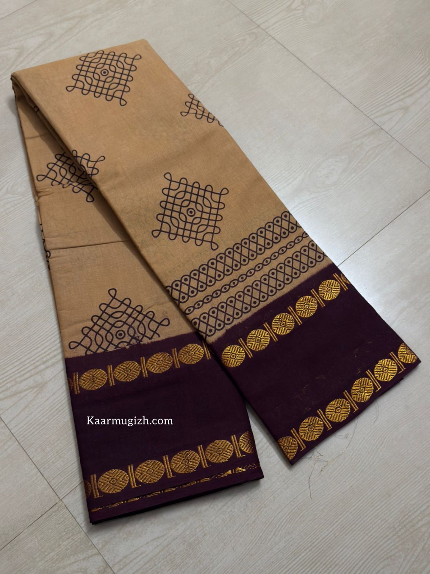 Vannam Kolam - Kaarmugizh