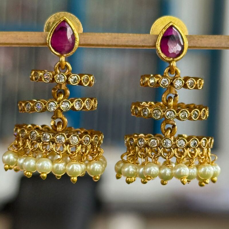 Jhumka - Kaarmugizh