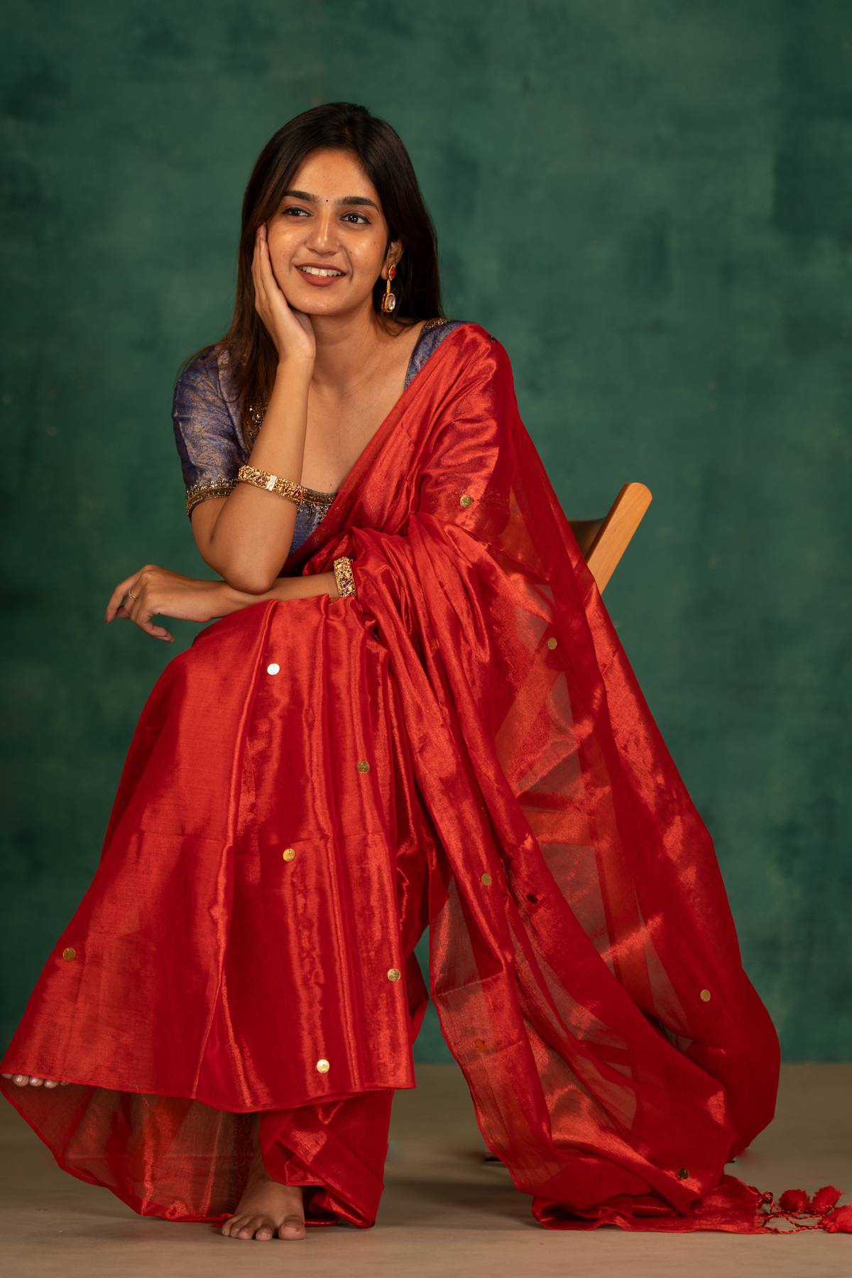 Minimalist - S02 - Kaarmugizh