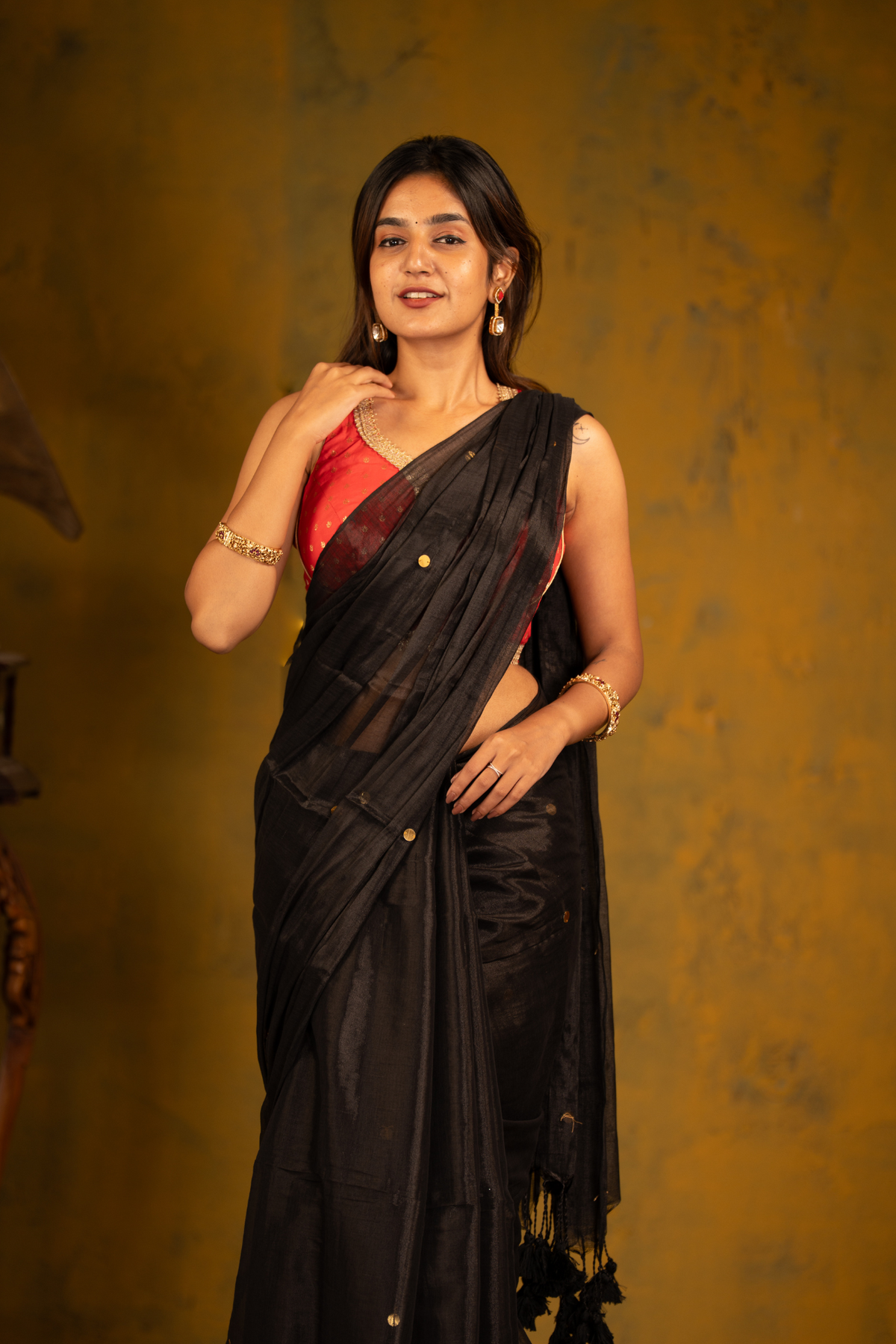 Minimalist - S06 - Kaarmugizh