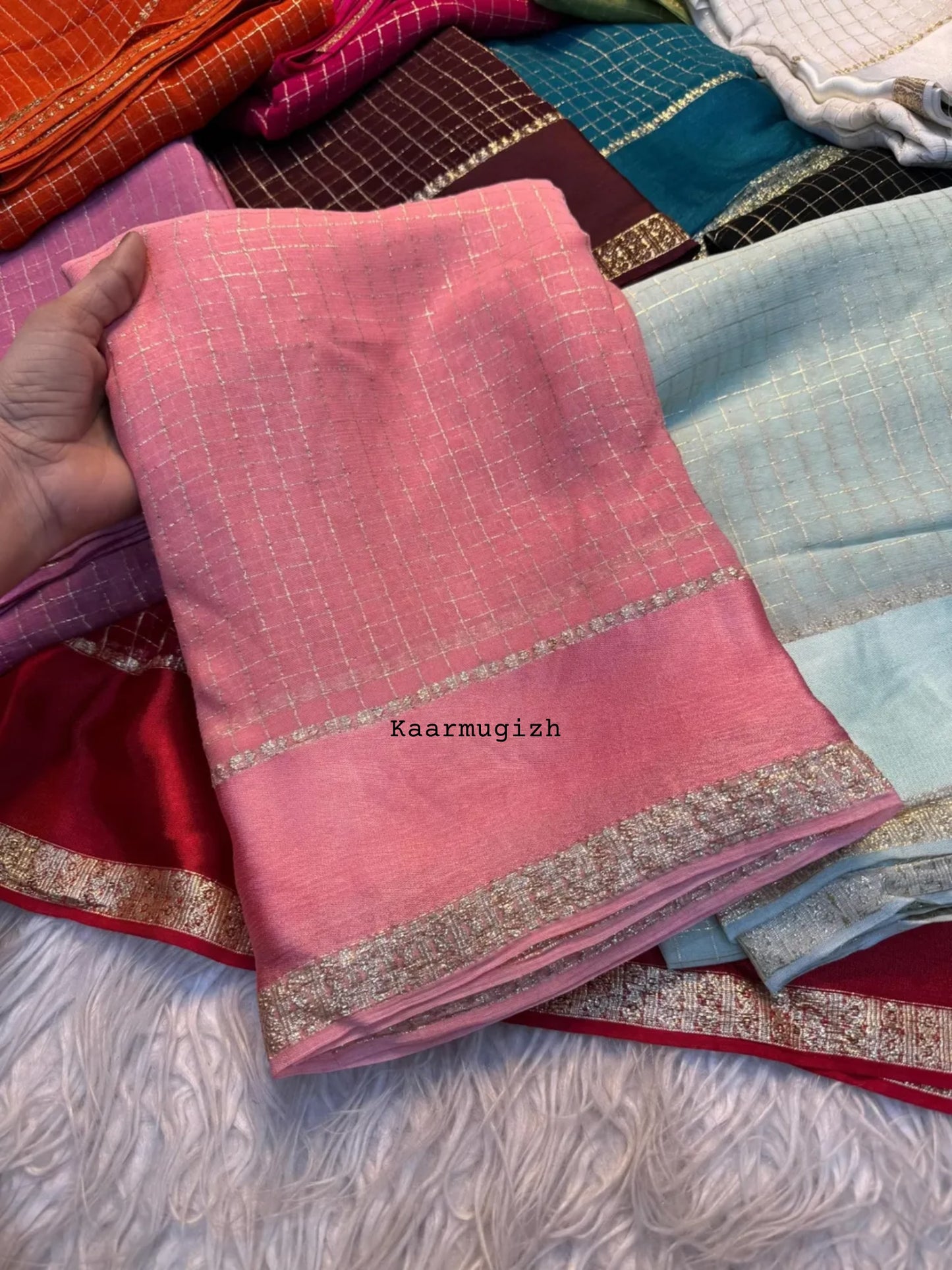 Love Loom - KA08 - Kaarmugizh