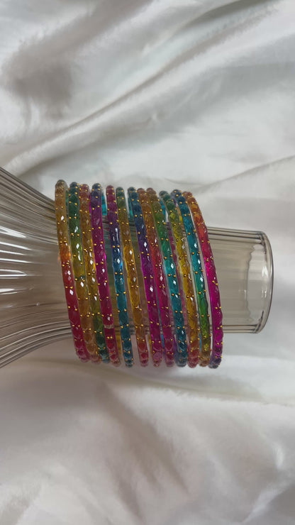 Raindrop glass bangle - Multicolour