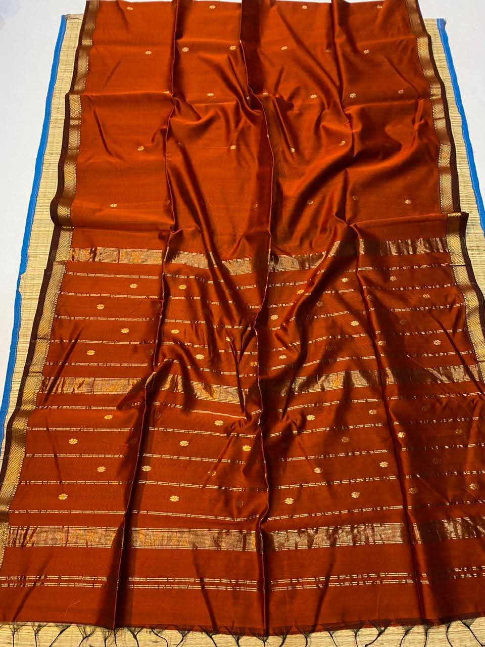 Nira - Kaarmugizh