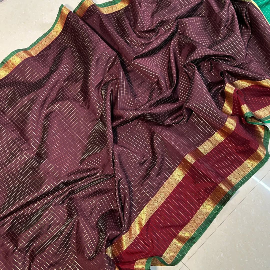 Love Loom - KA05 - Kaarmugizh