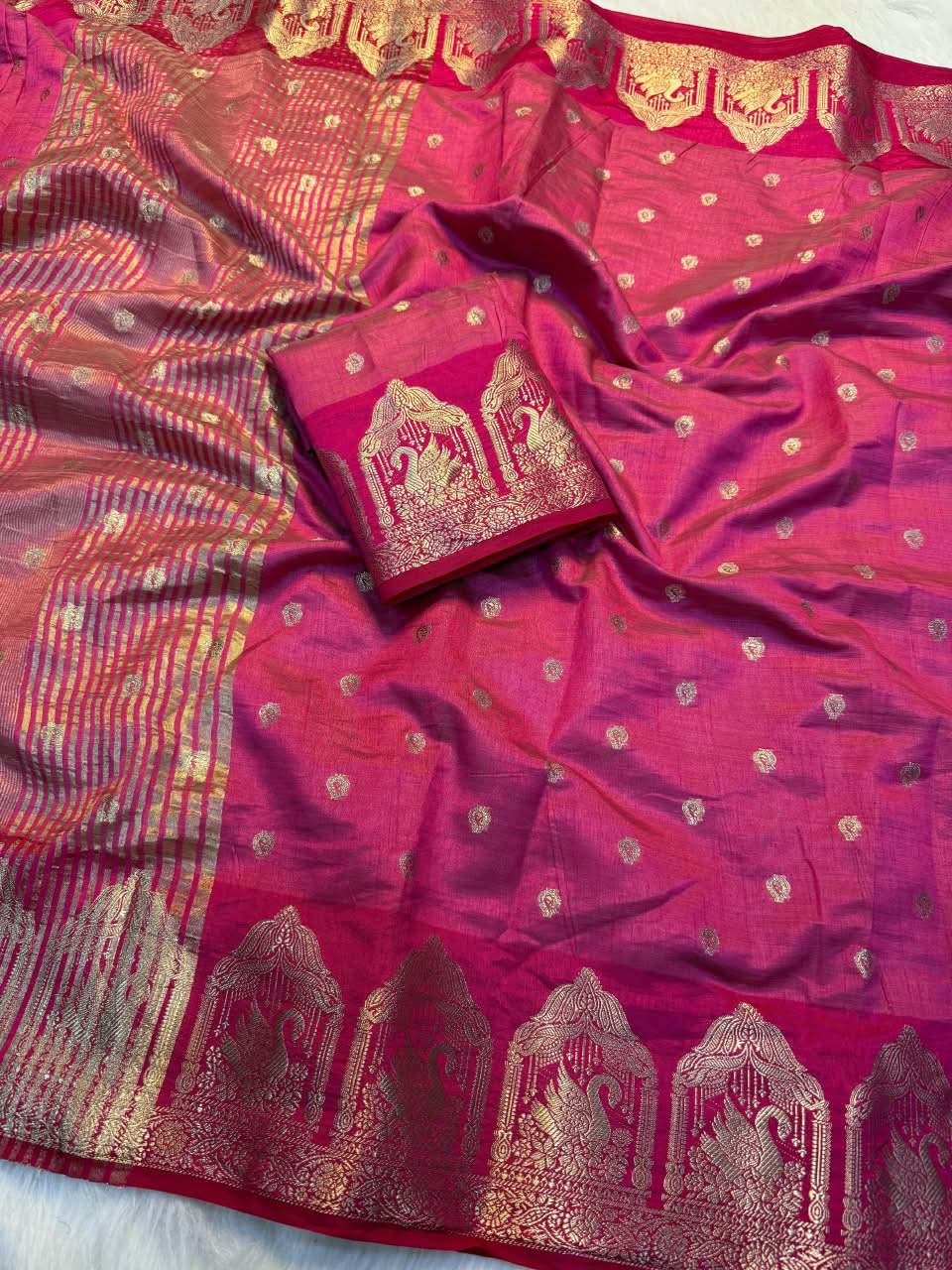 Iniya - Pink