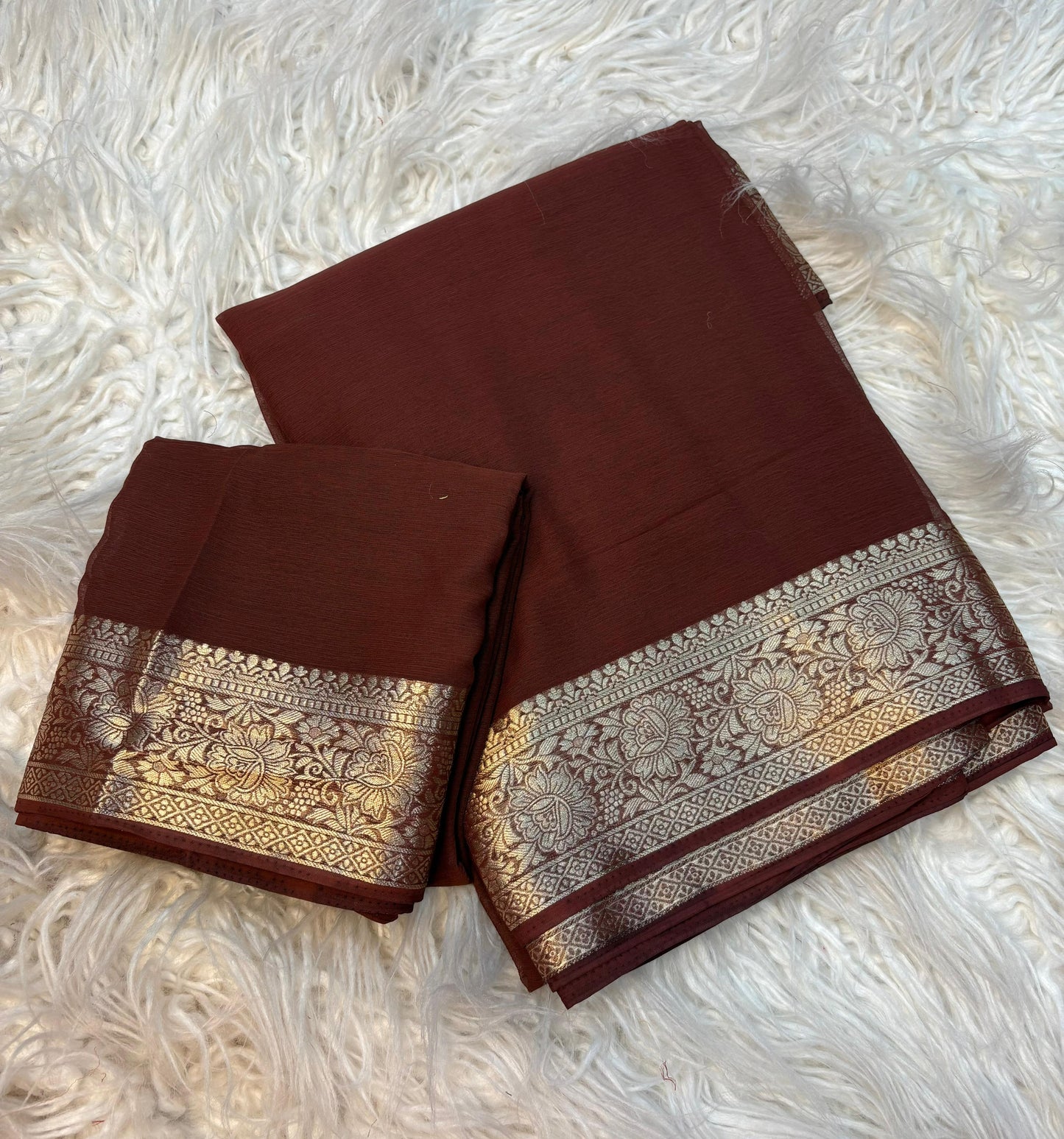 Roja -  G101 - Kaarmugizh