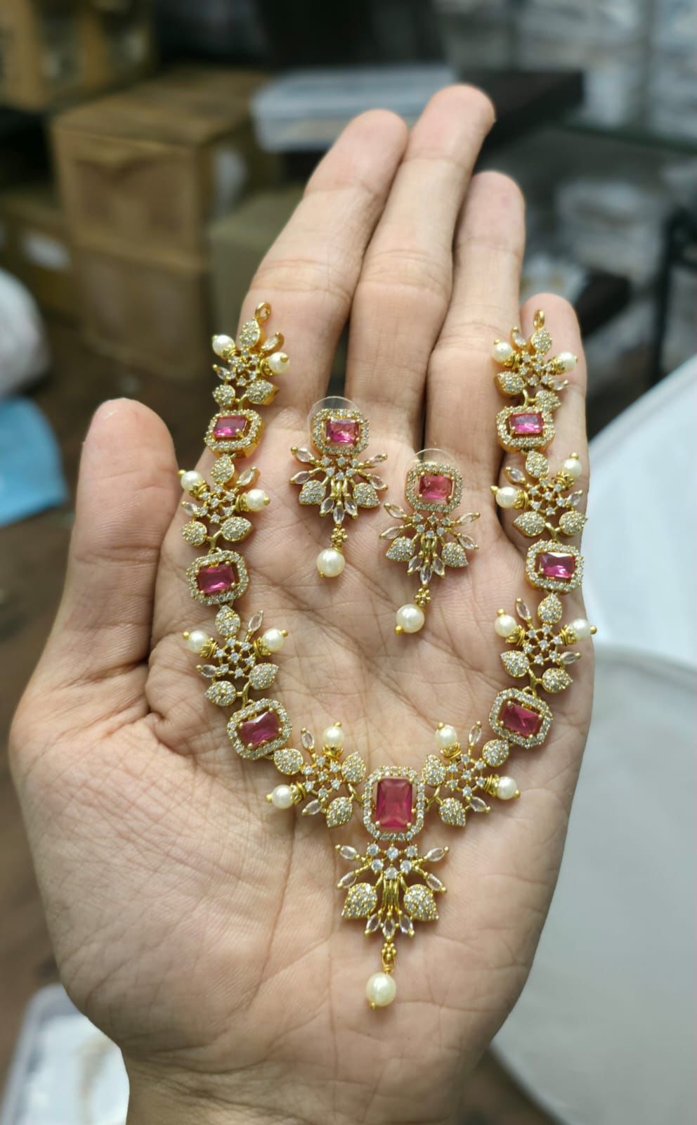 Necklace 03 - Kaarmugizh